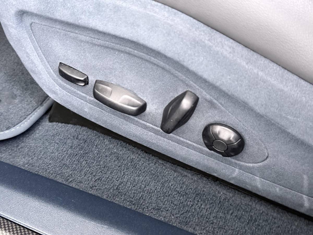 Porsche Taycan Porsche Taycan Turbo 93 kWh SOH 91% | SPORT CHRONO | HEAD-UP | CARBON PAKKET | ALCANTARA STOELEN + HEMEL | DUAL SCHERM | PSCB KERAMISCH GECOATE REMMEN | BURMESTER PREMIUM AUDIO | STOELVERWARMING + STUURWIELVERWARMING | STOELVENTILATIE | MEMORY SEATS | PORSCHE DEALER ONDERHOUDEN | 360° CAMERA | VERKEERT IN NIEUWSTAAT | ALL-IN PRIJS | 12 MAANDEN BOVAG GARANTIE