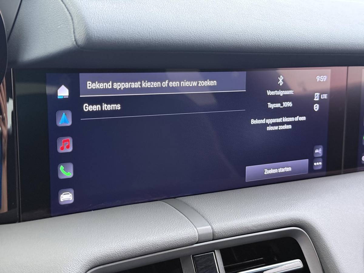 Porsche Taycan Porsche Taycan Turbo 93 kWh SOH 91% | SPORT CHRONO | HEAD-UP | CARBON PAKKET | ALCANTARA STOELEN + HEMEL | DUAL SCHERM | PSCB KERAMISCH GECOATE REMMEN | BURMESTER PREMIUM AUDIO | STOELVERWARMING + STUURWIELVERWARMING | STOELVENTILATIE | MEMORY SEATS | PORSCHE DEALER ONDERHOUDEN | 360° CAMERA | VERKEERT IN NIEUWSTAAT | ALL-IN PRIJS | 12 MAANDEN BOVAG GARANTIE