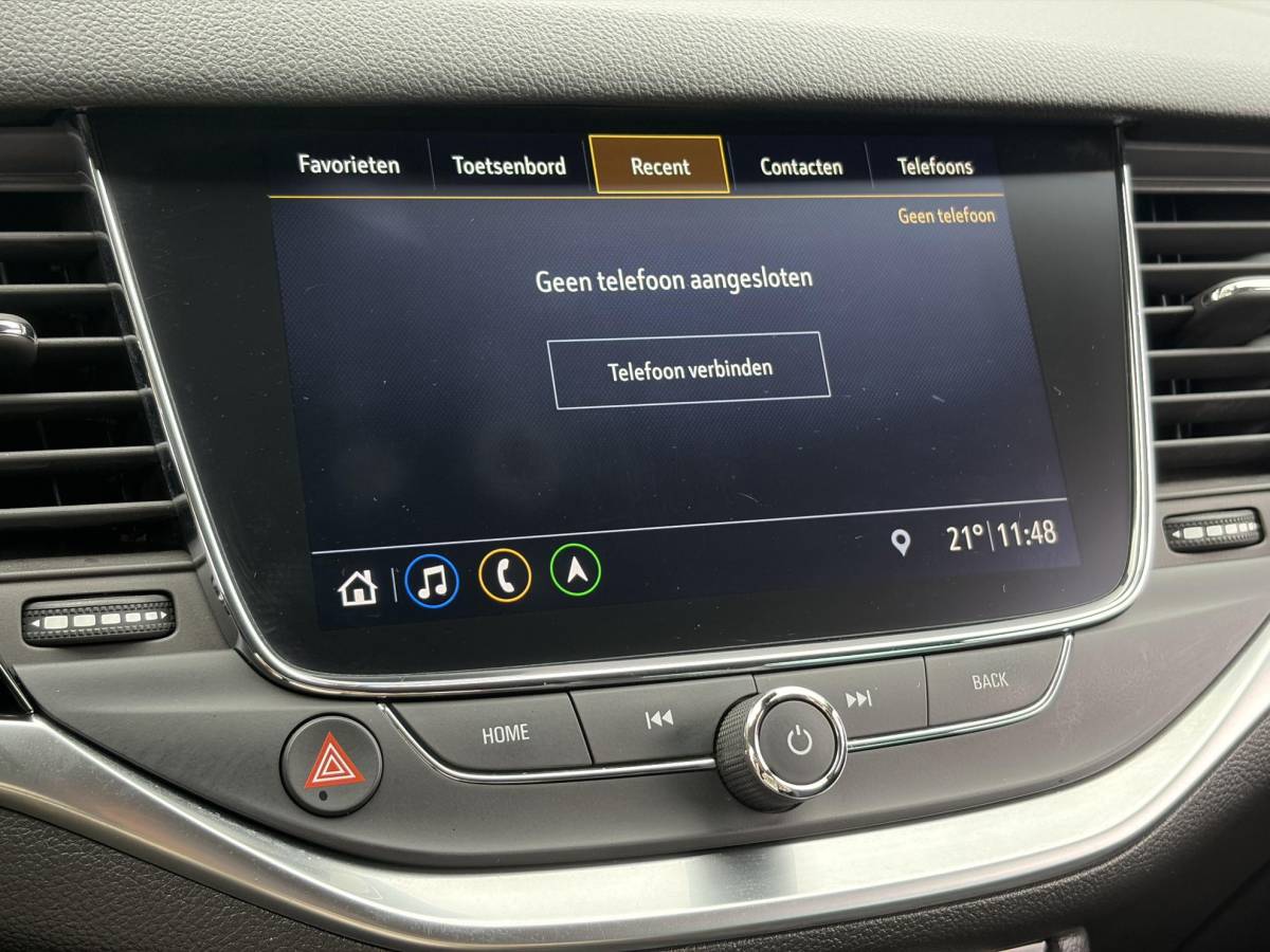 Opel Astra Opel Astra Sports Tourer 1.2 Elegance ✓131pk✓2e Eigenaar✓Camera✓Carplay✓6 Bak✓Stoelverw✓Stuurverw✓Pdc V+A✓Recent beurt gehad✓Clima✓Cruise✓Halfleder✓Keyless✓N.A.P✓Lm velgen✓Rijstrooksensor✓Apk tot 09-2028