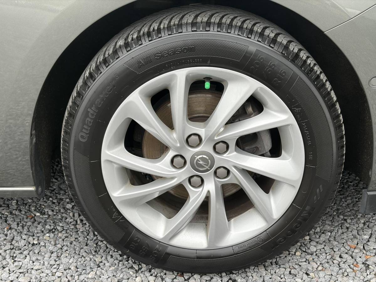 Opel Astra Opel Astra Sports Tourer 1.2 Elegance ✓131pk✓2e Eigenaar✓Camera✓Carplay✓6 Bak✓Stoelverw✓Stuurverw✓Pdc V+A✓Recent beurt gehad✓Clima✓Cruise✓Halfleder✓Keyless✓N.A.P✓Lm velgen✓Rijstrooksensor✓Apk tot 09-2028