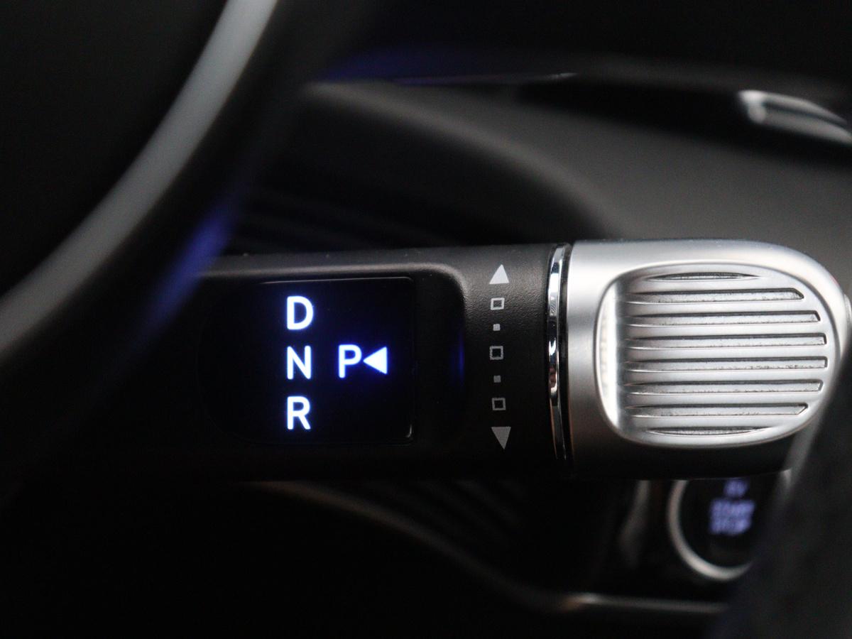 Hyundai IONIQ 5 Hyundai IONIQ 5 Connect+ 77.4 kWh | SOH 95,1% | Half leder | Adaptive cruise | 360 camera | Park assist | Stuur/stoelverwarming | Carplay | Climate control | Elektrische achterklep