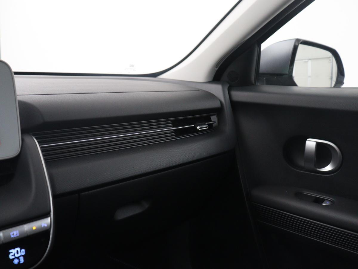 Hyundai IONIQ 5 Hyundai IONIQ 5 Connect+ 77.4 kWh | SOH 95,1% | Half leder | Adaptive cruise | 360 camera | Park assist | Stuur/stoelverwarming | Carplay | Climate control | Elektrische achterklep