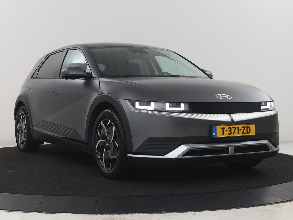 Hyundai IONIQ 5 Hyundai IONIQ 5 Connect+ 77.4 kWh | SOH 95,1% | Half leder | Adaptive cruise | 360 camera | Park assist | Stuur/stoelverwarming | Carplay | Climate control | Elektrische achterklep
