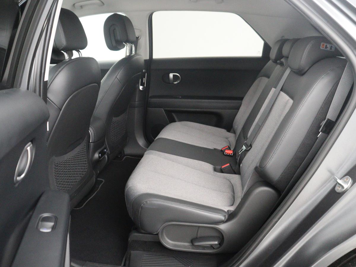 Hyundai IONIQ 5 Hyundai IONIQ 5 Connect+ 77.4 kWh | SOH 95,1% | Half leder | Adaptive cruise | 360 camera | Park assist | Stuur/stoelverwarming | Carplay | Climate control | Elektrische achterklep