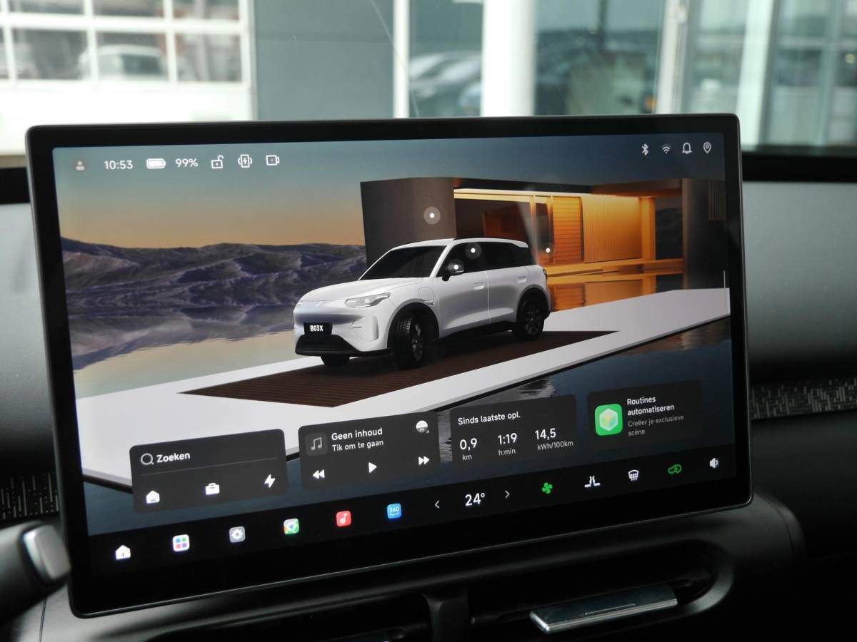 Leapmotor B03X Leapmotor B03X ProMax Design 53 kWh | Binnenkort leverbaar in deze kleur | Hoge zit | Carplay | Camera | Navigatie | 18inch velgen | Parkeersensoren | LED Lampen |