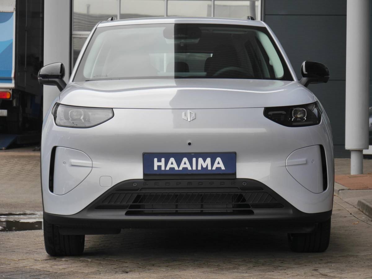 Leapmotor B03X Leapmotor B03X ProMax Design 53 kWh | Binnenkort leverbaar in deze kleur | Hoge zit | Carplay | Camera | Navigatie | 18inch velgen | Parkeersensoren | LED Lampen |