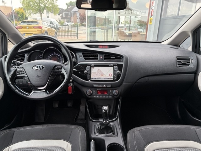 Kia cee'd KIA Cee d 1.6 GDI Eco Dynamics 135pk Business Pack