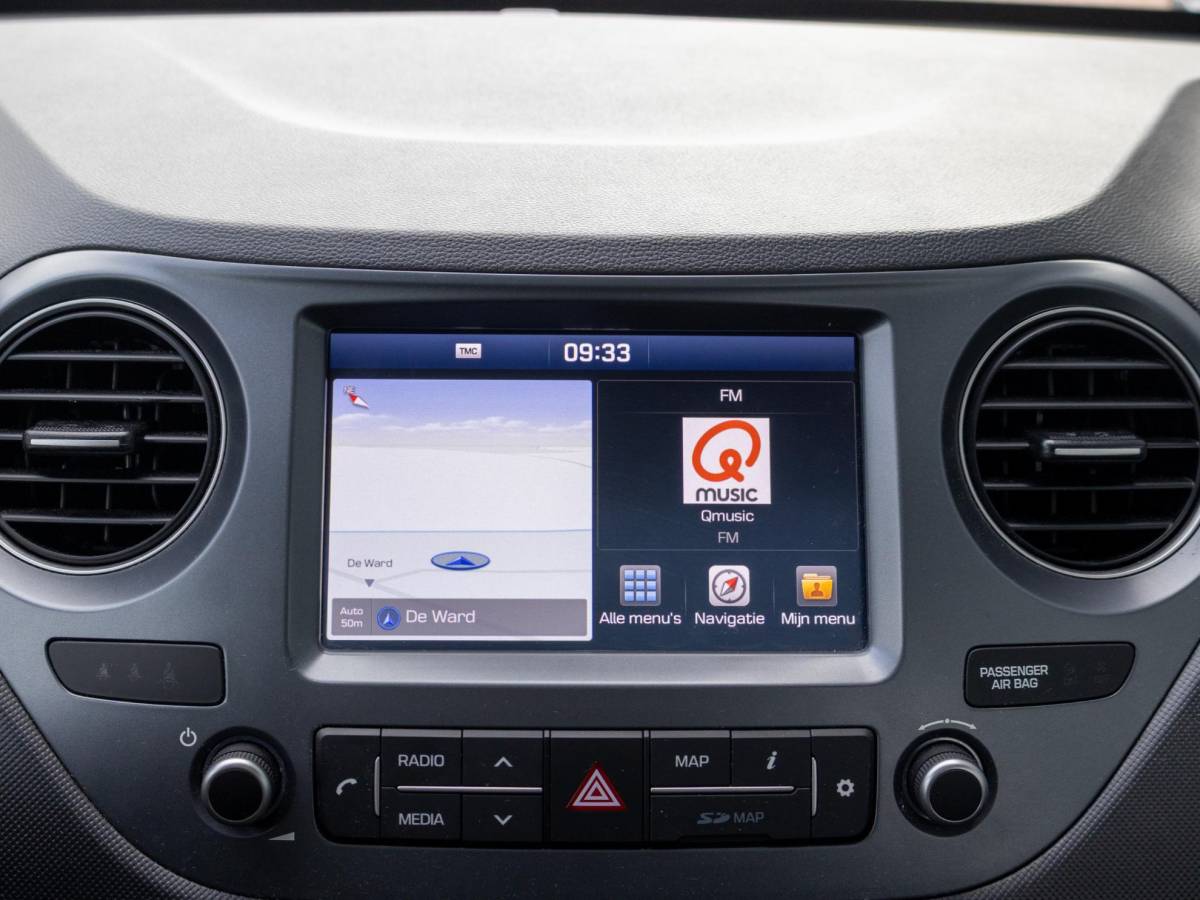 Hyundai i10 Hyundai i10 1.0i Comfort Pano Airco Apple CarPlay