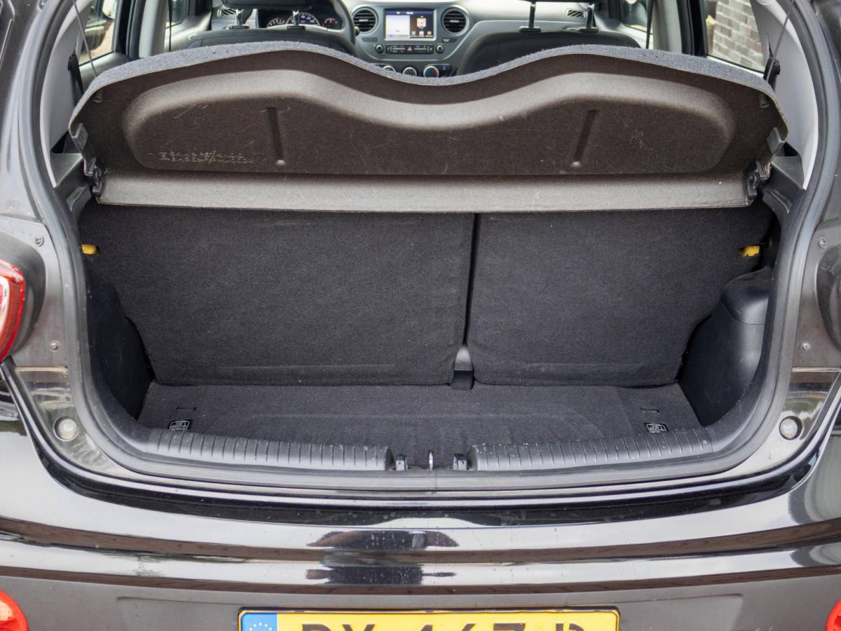 Hyundai i10 Hyundai i10 1.0i Comfort Pano Airco Apple CarPlay