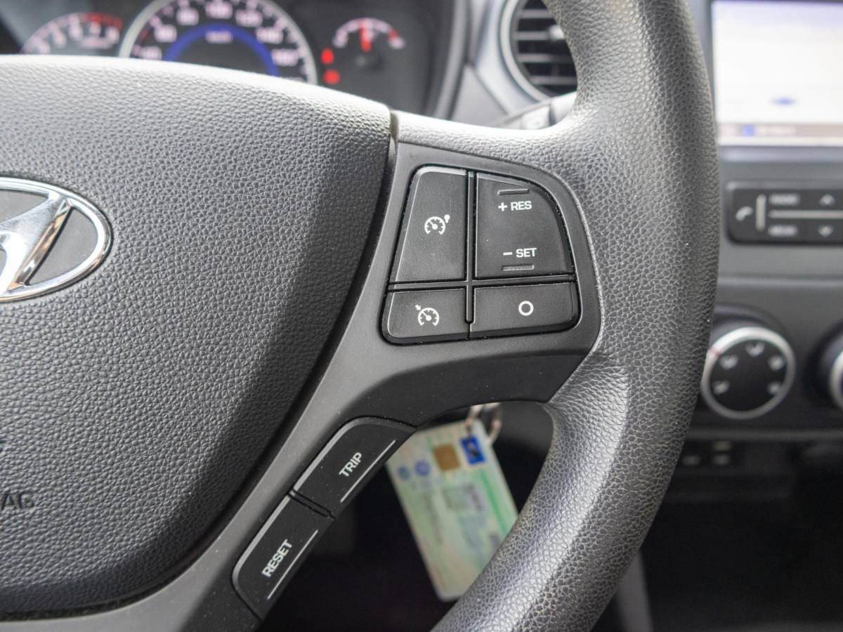 Hyundai i10 Hyundai i10 1.0i Comfort Pano Airco Apple CarPlay