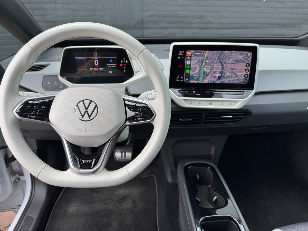 Volkswagen ID.3 Volkswagen ID.3 First Plus 58 kWh **CARPLAY + KEYLESS + CAMERA**