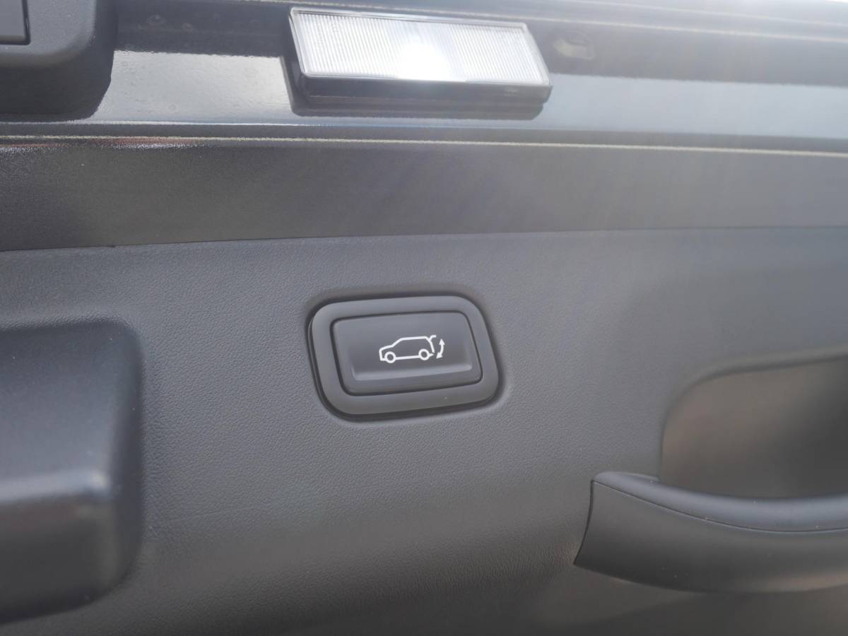 Kia EV4 Kia EV4 GT-PlusLine 81.4 kWh | Adaptief | Clima | Stoel/stuurverwarming | Schuifkantel dak |
