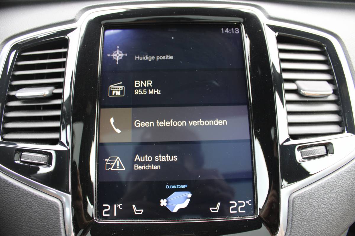 Volvo XC90 Volvo XC90 T5 AWD Inscription 7P. | Trekhaak | Head up | Schuif/kantel dak | Camera achter | Memory seats | Stoel & stuurverwarming | Stoelverkoeling |