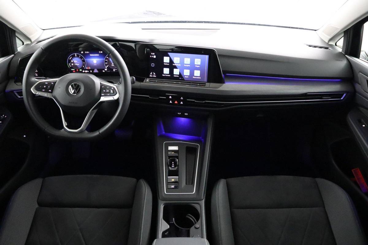 Volkswagen Golf Volkswagen Golf 1.4 eHybrid Style |ACC|Memory|Camera|Carplay|Stoelverwarming