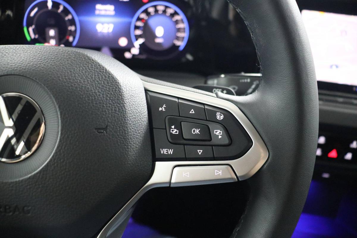 Volkswagen Golf Volkswagen Golf 1.4 eHybrid Style |ACC|Memory|Camera|Carplay|Stoelverwarming