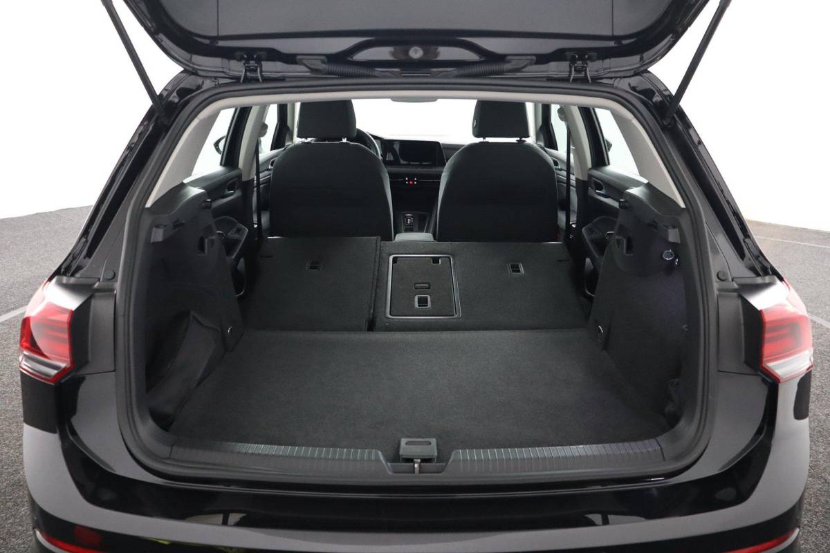 Volkswagen Golf Volkswagen Golf 1.4 eHybrid Style |ACC|Memory|Camera|Carplay|Stoelverwarming