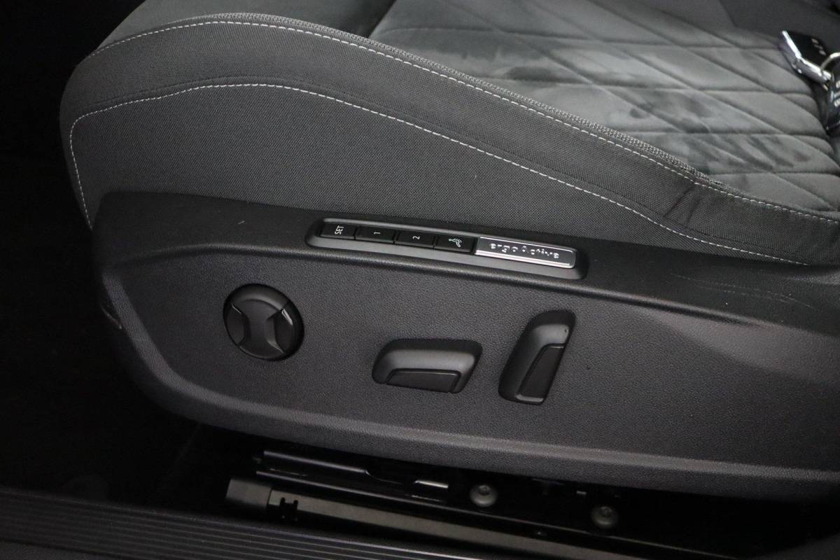 Volkswagen Golf Volkswagen Golf 1.4 eHybrid Style |ACC|Memory|Camera|Carplay|Stoelverwarming
