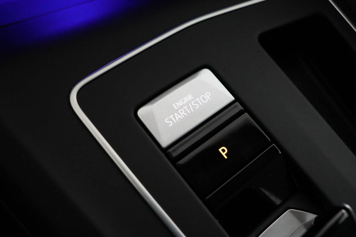 Volkswagen Golf Volkswagen Golf 1.4 eHybrid Style |ACC|Memory|Camera|Carplay|Stoelverwarming