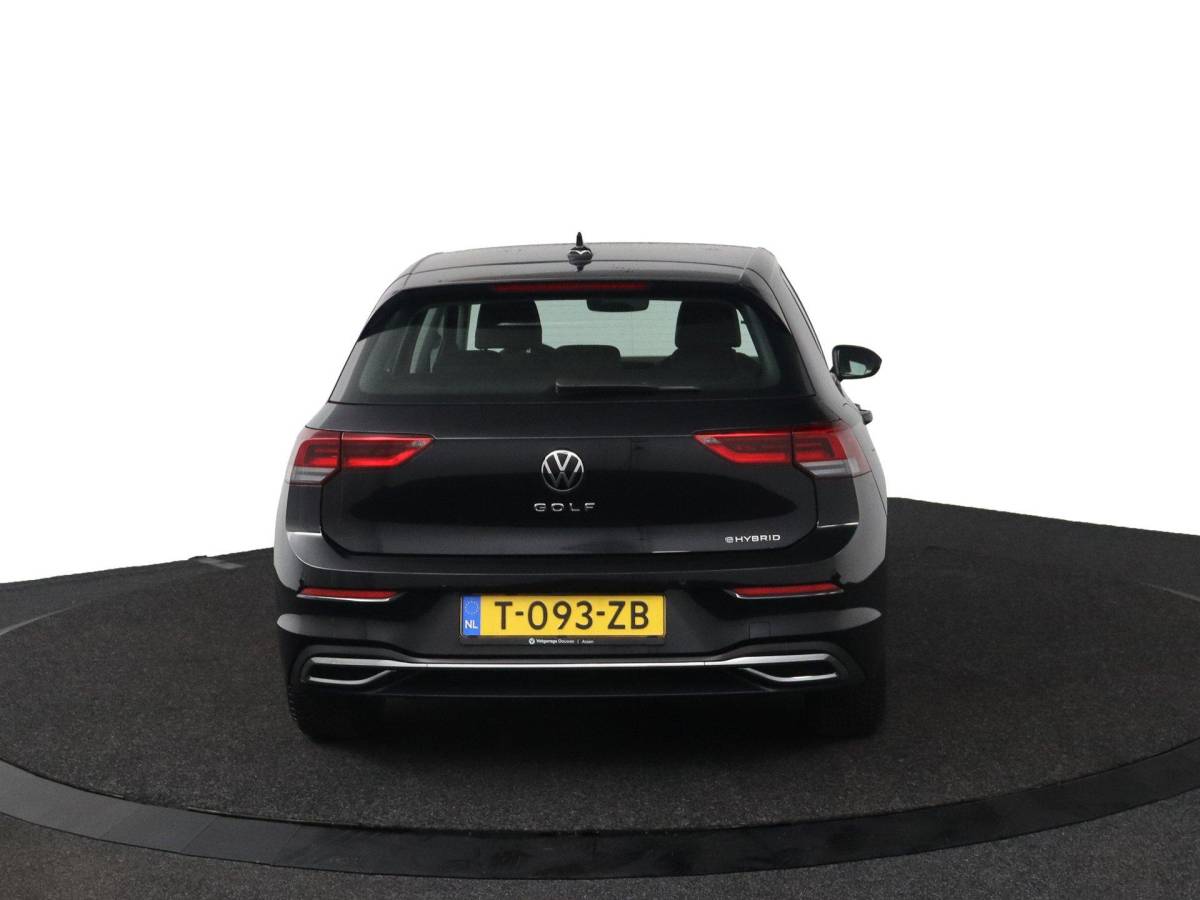 Volkswagen Golf Volkswagen Golf 1.4 eHybrid Style |ACC|Memory|Camera|Carplay|Stoelverwarming