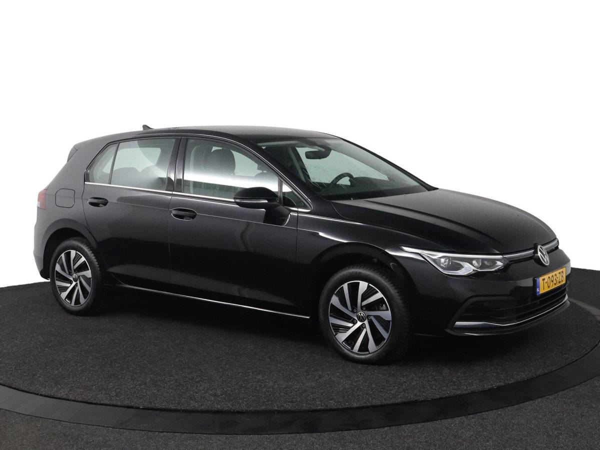 Volkswagen Golf Volkswagen Golf 1.4 eHybrid Style |ACC|Memory|Camera|Carplay|Stoelverwarming