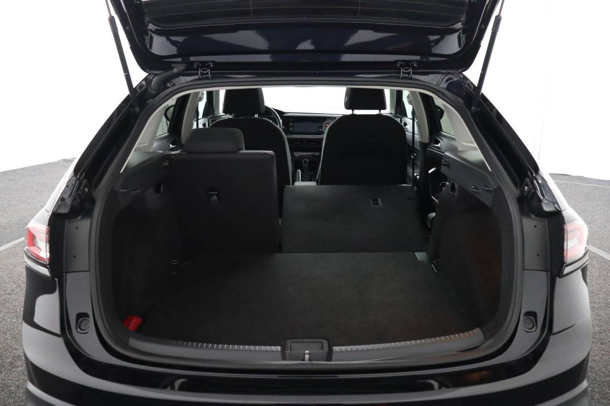 Volkswagen Taigo Volkswagen Taigo 1.5 TSI R-Line Business |BTW|ACC|Pano|Camera