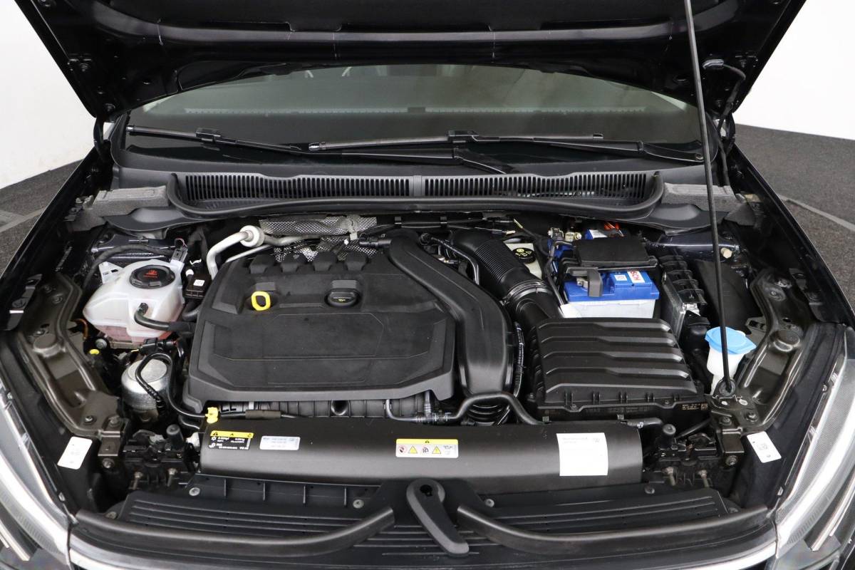 Volkswagen Taigo Volkswagen Taigo 1.5 TSI R-Line Business |BTW|ACC|Pano|Camera