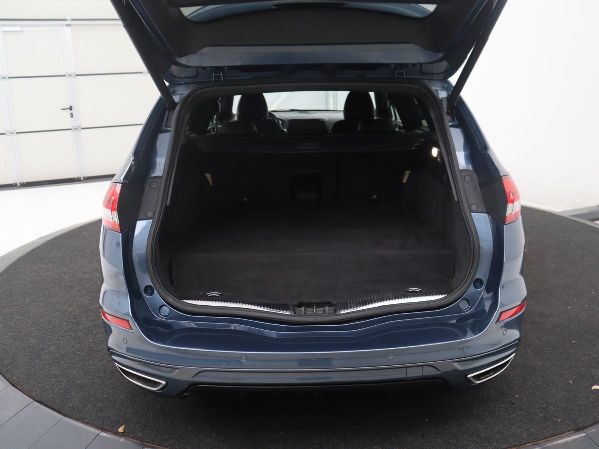 Ford Mondeo Ford Mondeo Wagon 2.0 IVCT HEV St-Line | Leder/alcantara | Memory | Cruise control | Dodehoek detectie | Stuur/stoel verwarming | Achterbank verwarming | Carplay | Camera | Park assist | Elektrische achterklep