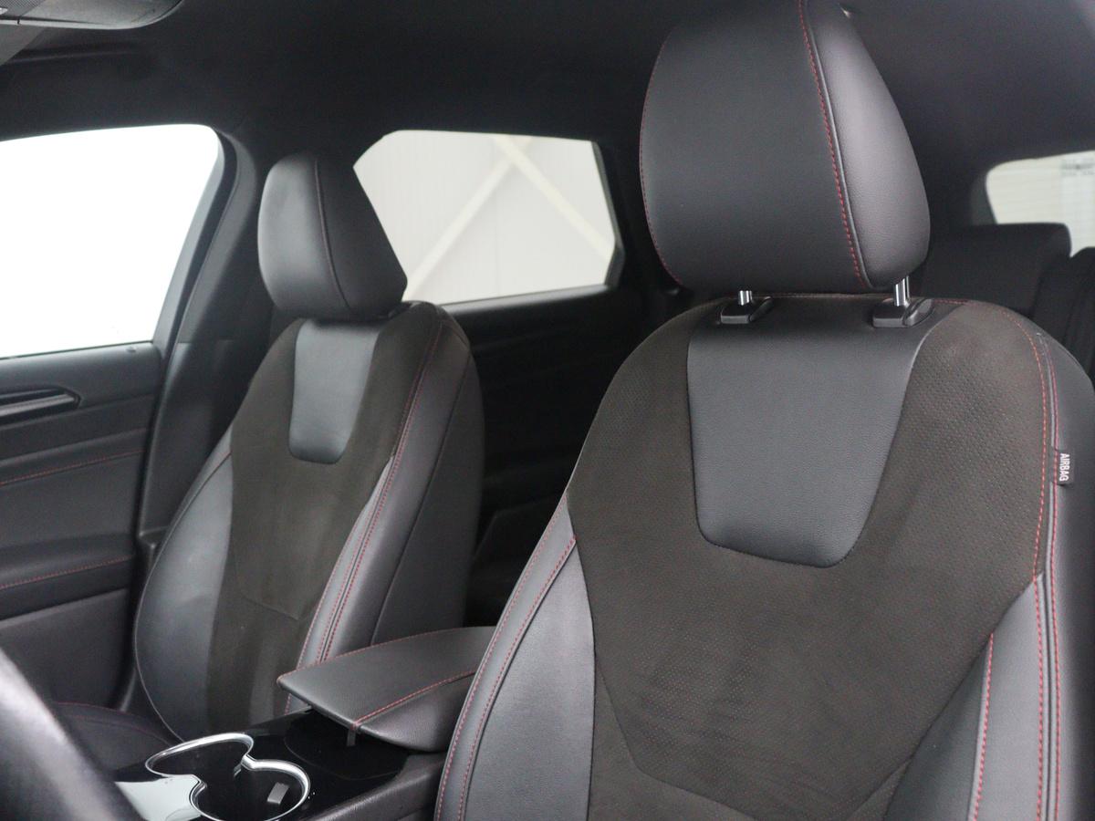 Ford Mondeo Ford Mondeo Wagon 2.0 IVCT HEV St-Line | Leder/alcantara | Memory | Cruise control | Dodehoek detectie | Stuur/stoel verwarming | Achterbank verwarming | Carplay | Camera | Park assist | Elektrische achterklep