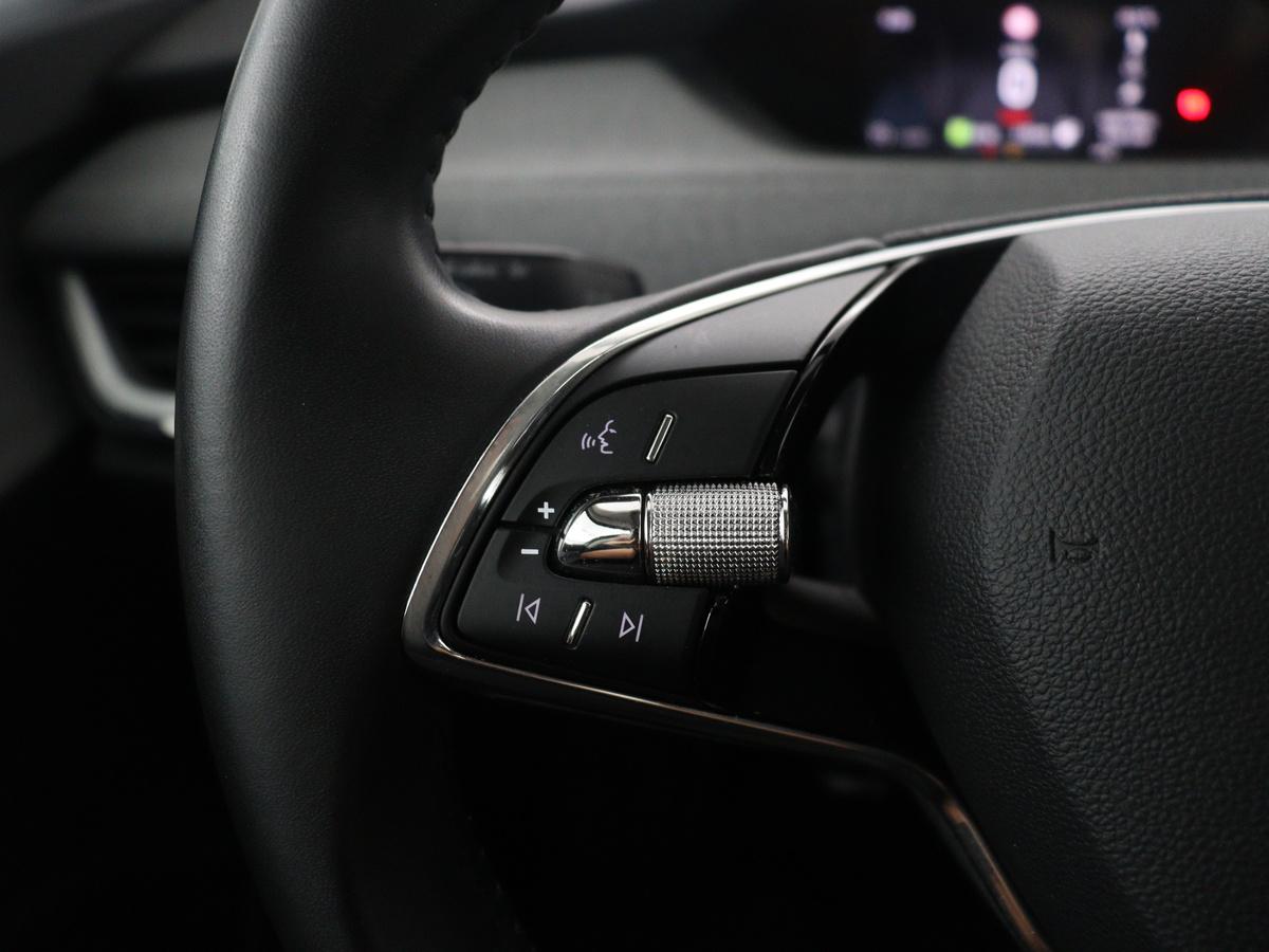 Škoda Enyaq iV Skoda Enyaq iV 60 | SOH 91,0% | Half leder | Cruise control |  Carplay | Navigatie | Sfeerverlichting | Climate control | Camera | Park assist | EV
