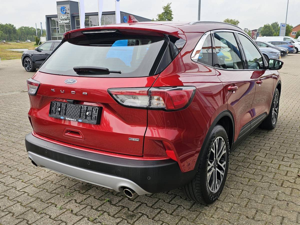 Ford Kuga Ford Kuga 2.5 PHEV Titanium | Adaptive cruise control | Camera | Dodehoeksensoren | Head up display | Koplampen adaptief