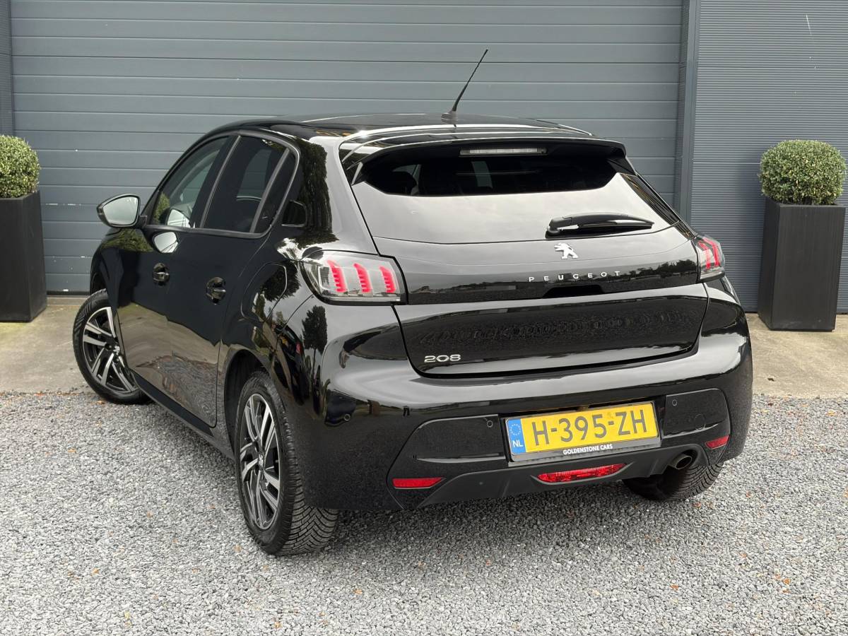 Peugeot 208 Peugeot 208 1.2 PureTech Allure ✓2e Eigenaar✓102pk✓360 ° Camera✓Carplay✓Pano✓Clima✓Cruise✓Lm velgen✓Halfleder✓Pdc V+A✓Recent beurt gehad✓Dealer Onderhouden✓6 Bak✓N.A.P✓Apk tot 07-2028