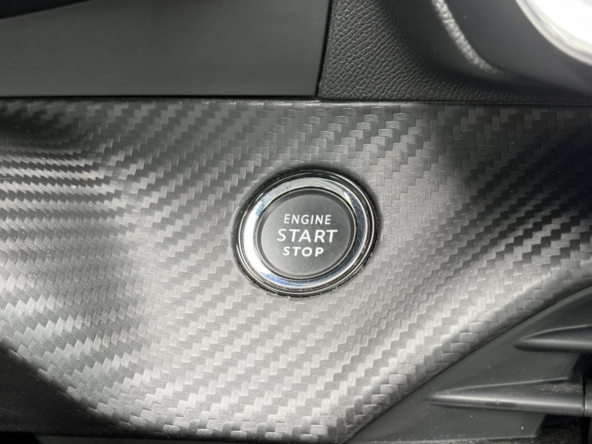 Peugeot 208 Peugeot 208 1.2 PureTech Allure ✓2e Eigenaar✓102pk✓360 ° Camera✓Carplay✓Pano✓Clima✓Cruise✓Lm velgen✓Halfleder✓Pdc V+A✓Recent beurt gehad✓Dealer Onderhouden✓6 Bak✓N.A.P✓Apk tot 07-2028