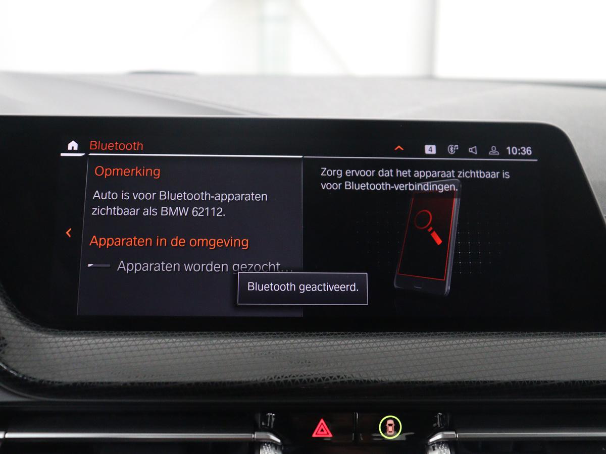 BMW 1 Serie BMW 1-serie 118i Business Edition | Half leder | Cruise control | Stoelverwarming | Navigatie | Carplay | Park assist | Climate control | Virtual dashboard | 17″ velgen