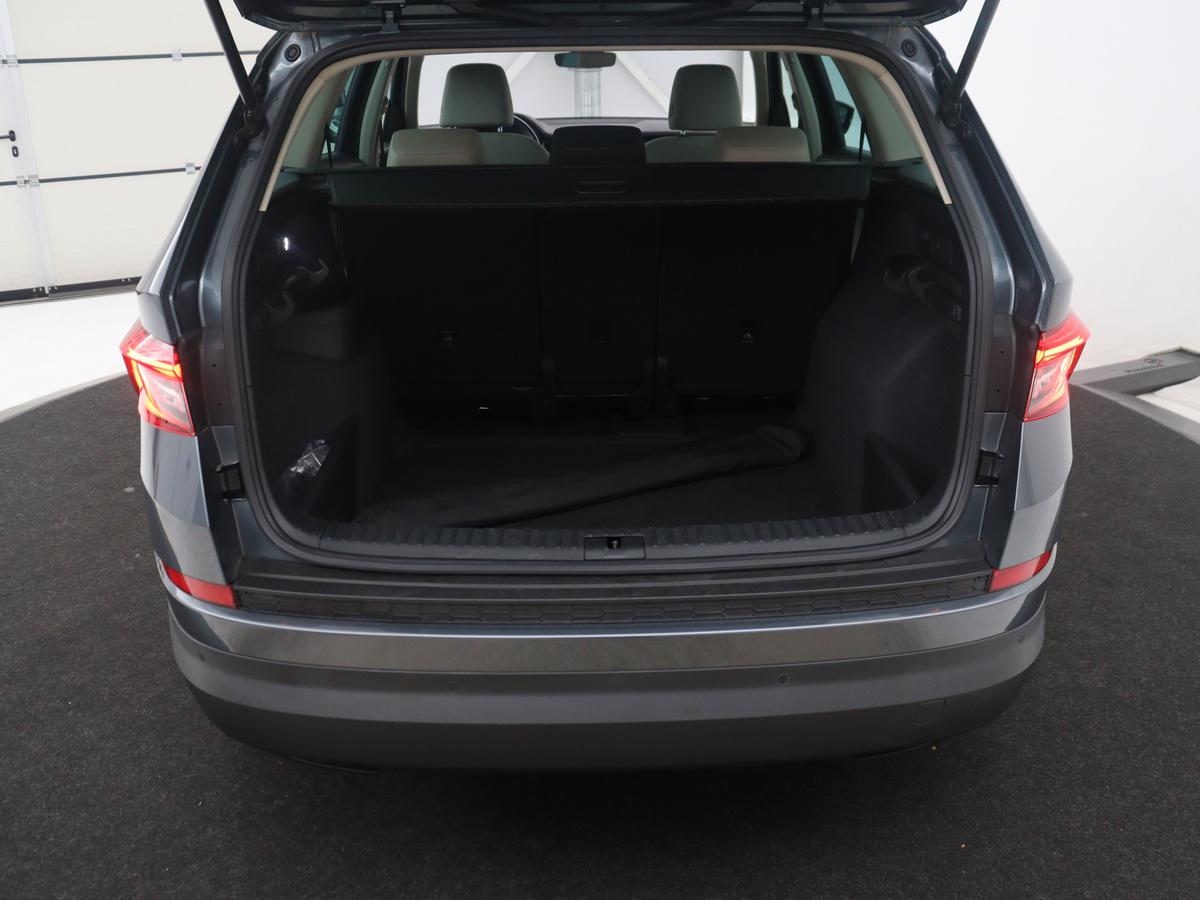 Škoda Kodiaq Skoda Kodiaq 1.4 TSI ACT Style Business | Memory | Cruise control | Dodehoek detectie | Stoelverwarming | Navigatie | Carplay | Camera | Park assist | Climate control
