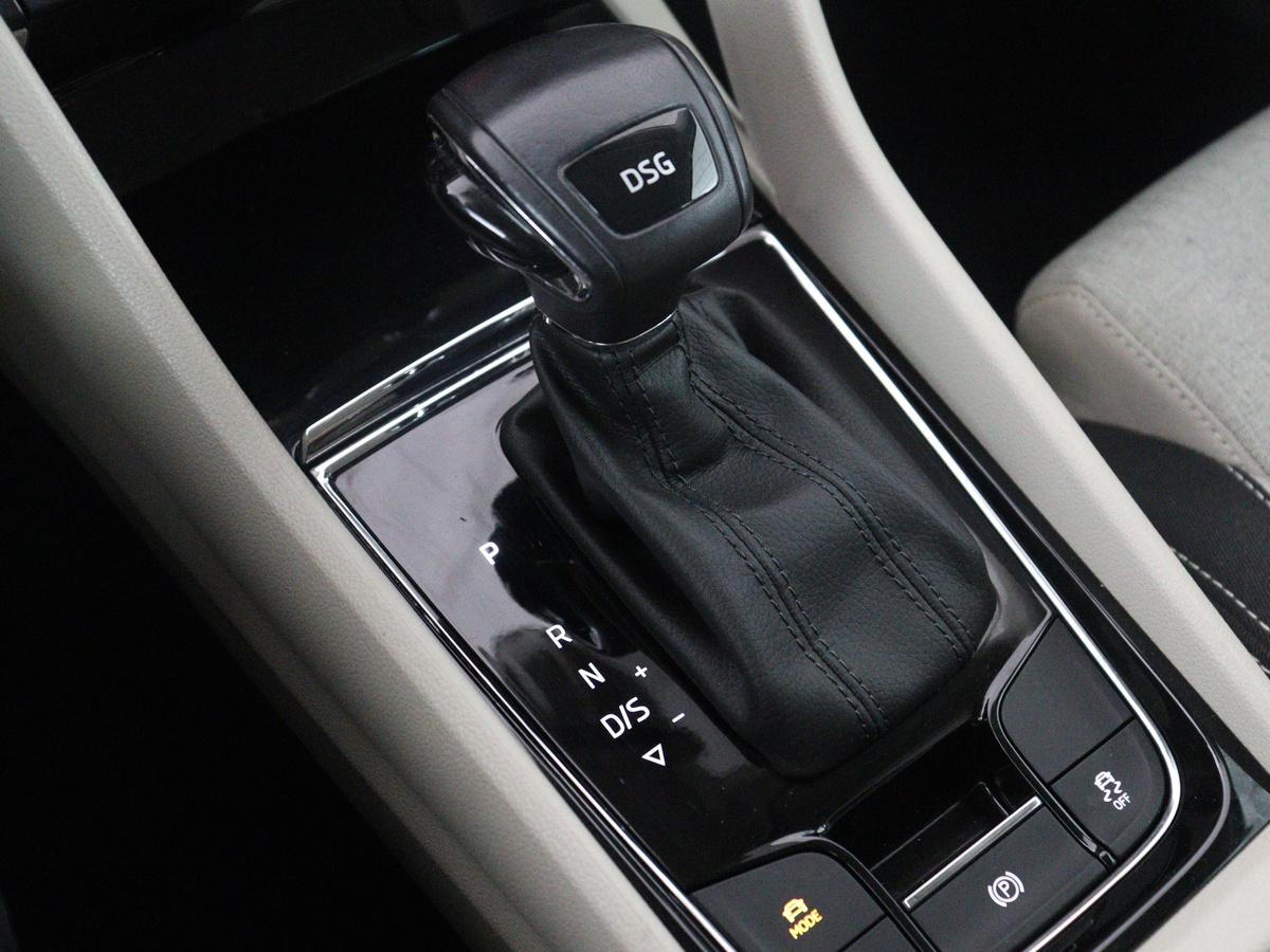 Škoda Kodiaq Skoda Kodiaq 1.4 TSI ACT Style Business | Memory | Cruise control | Dodehoek detectie | Stoelverwarming | Navigatie | Carplay | Camera | Park assist | Climate control