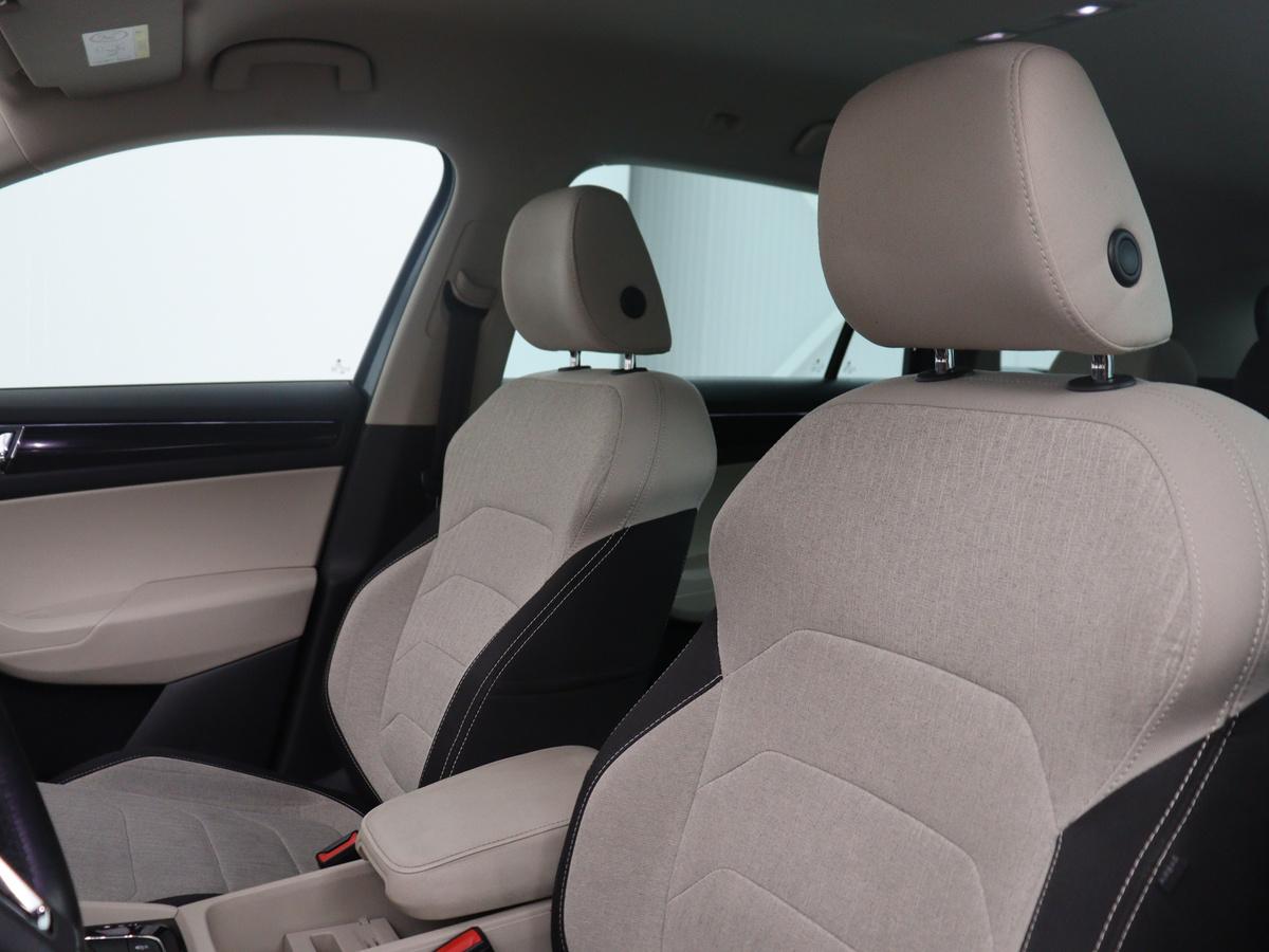 Škoda Kodiaq Skoda Kodiaq 1.4 TSI ACT Style Business | Memory | Cruise control | Dodehoek detectie | Stoelverwarming | Navigatie | Carplay | Camera | Park assist | Climate control