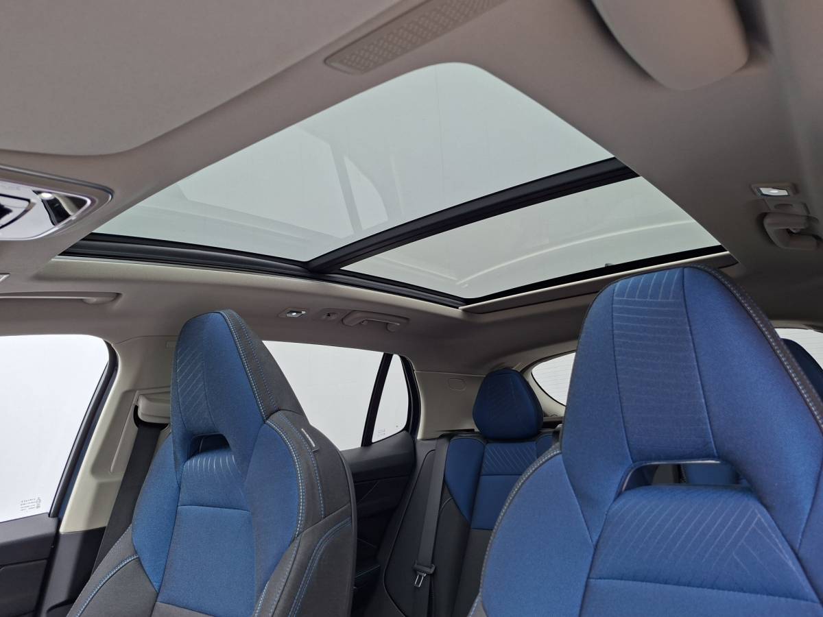 Lynk & Co 01 Lynk & Co 01 15x Op voorraad1.5 PHEV 262PK Adapt.Cruise 360° Cam Carplay Plug-in Stoelverw Vol opties!