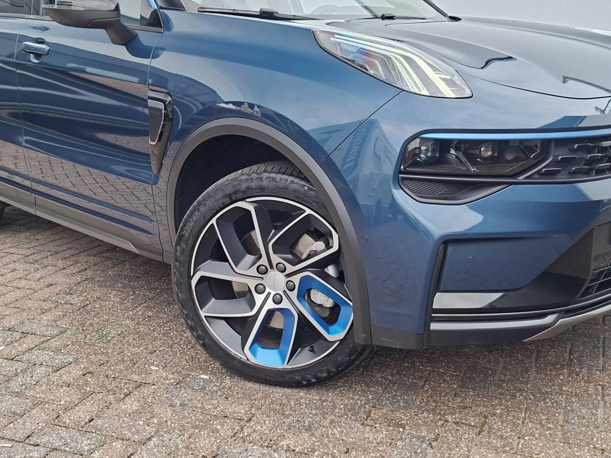 Lynk & Co 01 Lynk & Co 01 15x Op voorraad1.5 PHEV 262PK Adapt.Cruise 360° Cam Carplay Plug-in Stoelverw Vol opties!