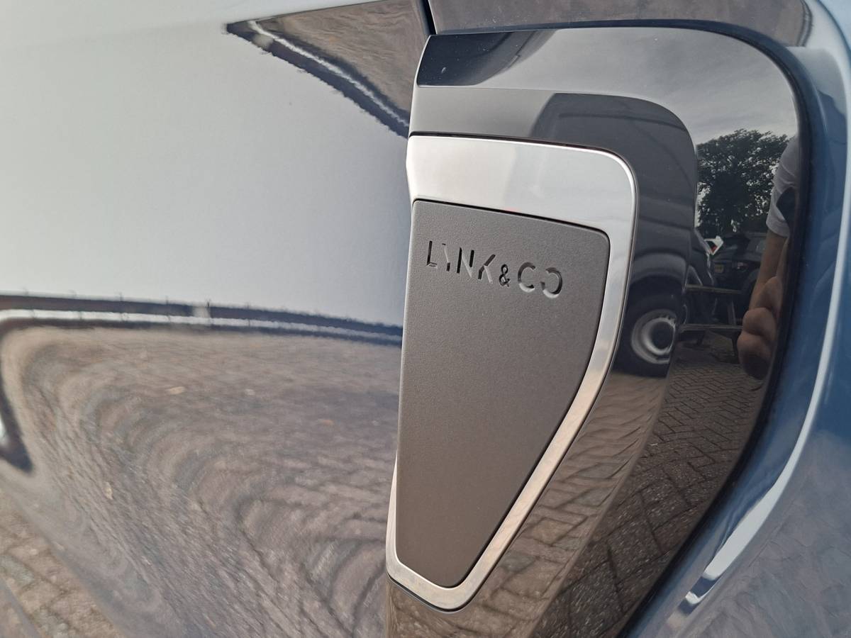 Lynk & Co 01 Lynk & Co 01 15x Op voorraad1.5 PHEV 262PK Adapt.Cruise 360° Cam Carplay Plug-in Stoelverw Vol opties!