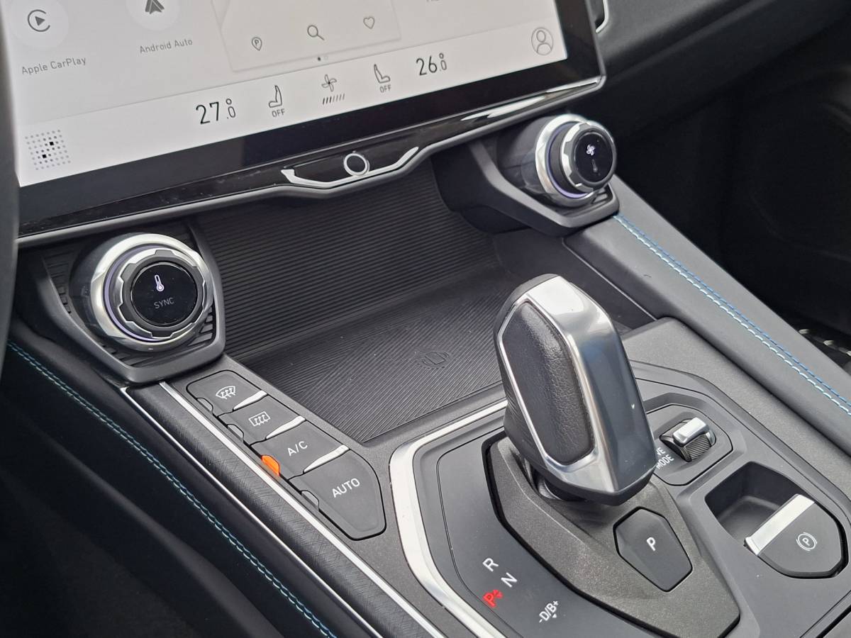 Lynk & Co 01 Lynk & Co 01 15x Op voorraad1.5 PHEV 262PK Adapt.Cruise 360° Cam Carplay Plug-in Stoelverw Vol opties!