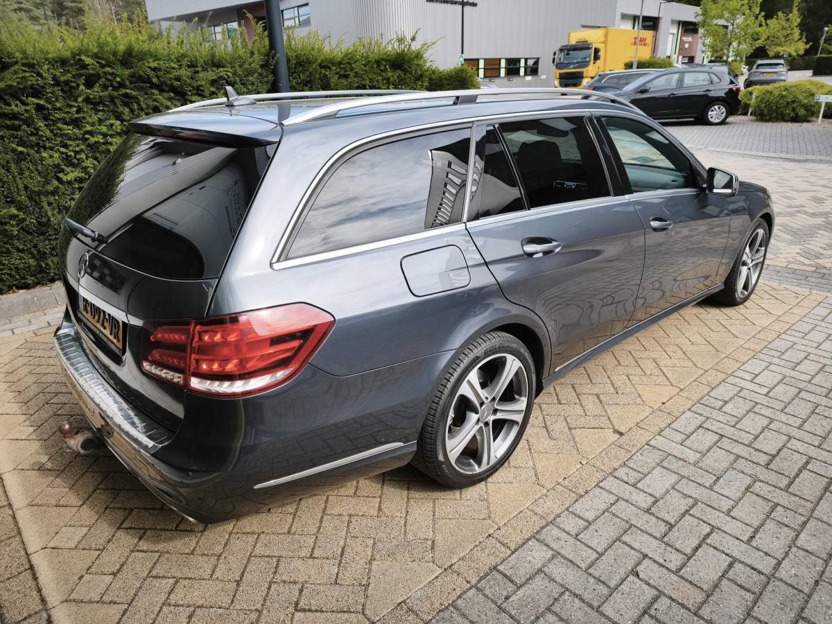 Mercedes-Benz E-Klasse Mercedes-Benz E-klasse Estate 200 Ambition Avantgarde Trekhaak Navigatie ADAS Front Assist