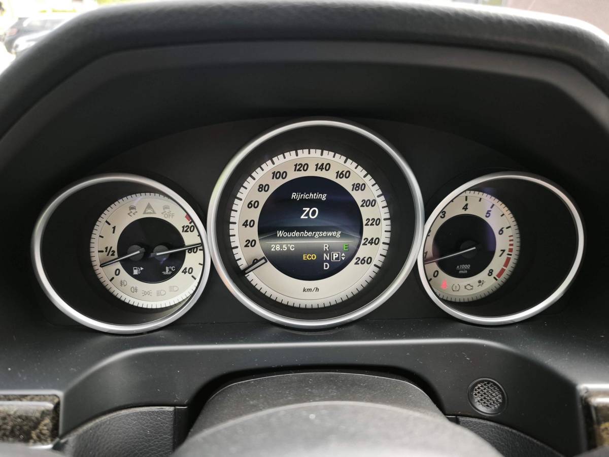 Mercedes-Benz E-Klasse Mercedes-Benz E-klasse Estate 200 Ambition Avantgarde Trekhaak Navigatie ADAS Front Assist