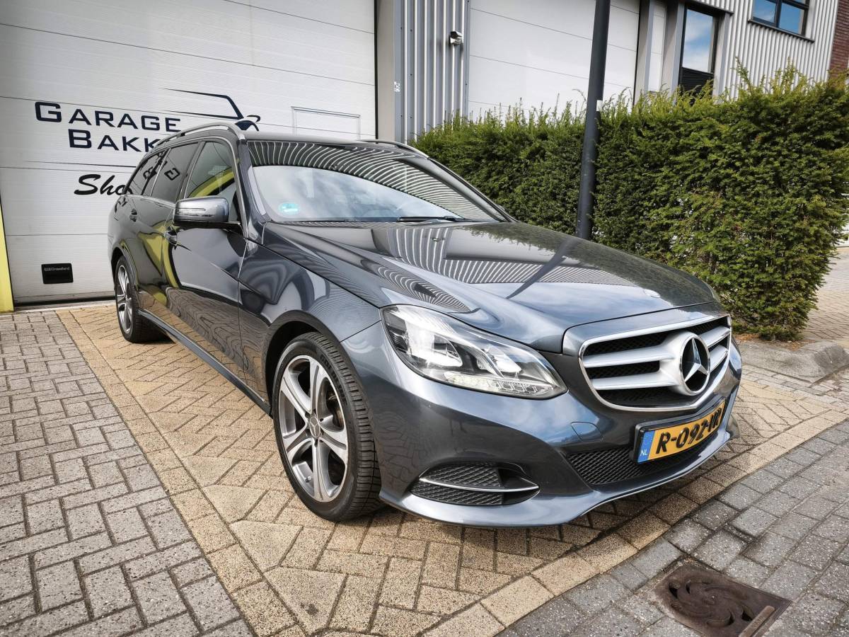 Mercedes-Benz E-Klasse Mercedes-Benz E-klasse Estate 200 Ambition Avantgarde Trekhaak Navigatie ADAS Front Assist