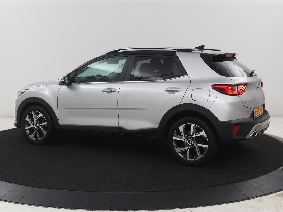 Kia Stonic Kia Stonic 1.0 T-GDi MHEV GT-Line | Half leder | Cruise control | Lane assist |  Stuur/stoel verwarming | Carplay | Climate control | 17″ velgen
