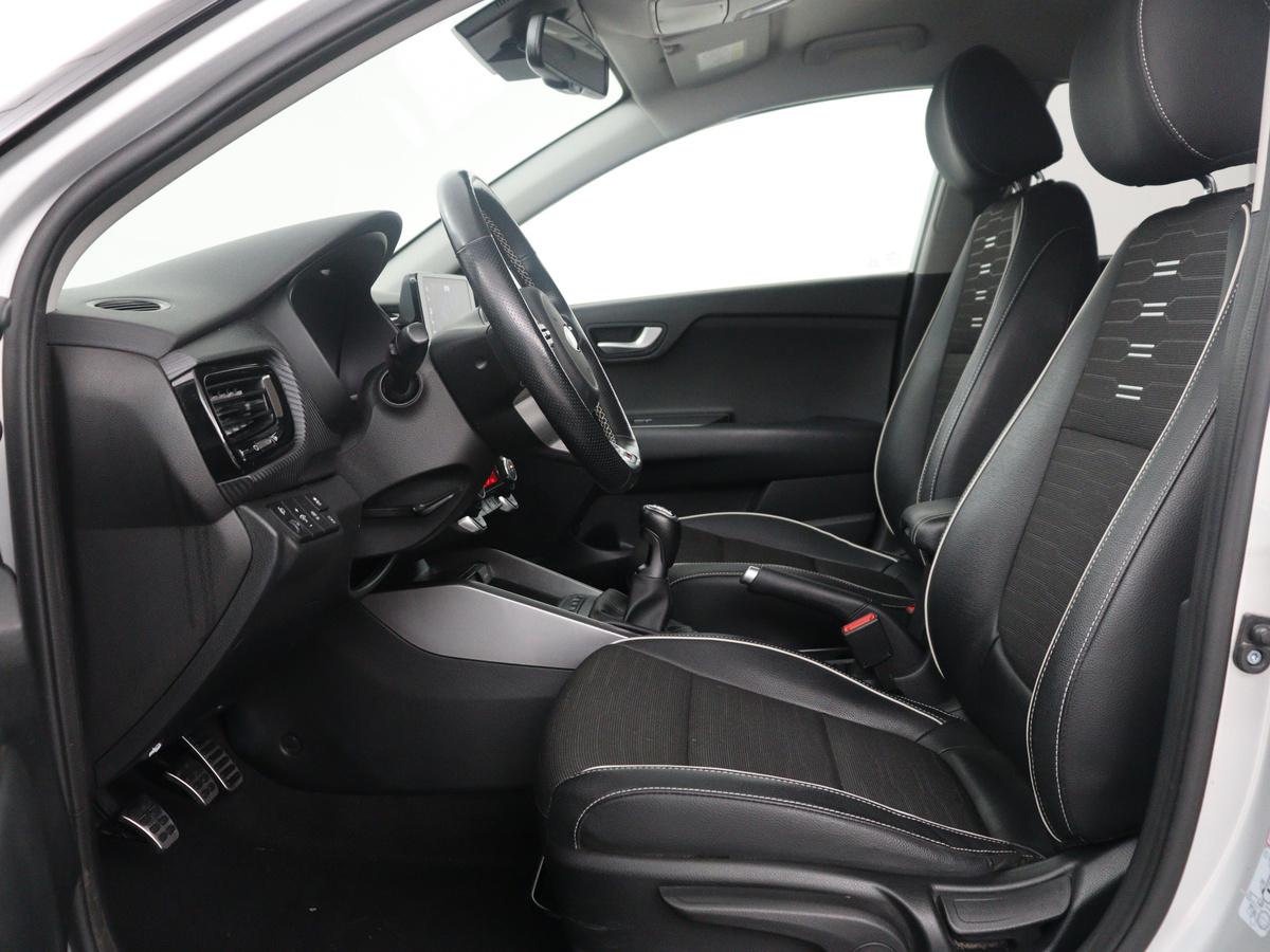 Kia Stonic Kia Stonic 1.0 T-GDi MHEV GT-Line | Half leder | Cruise control | Lane assist |  Stuur/stoel verwarming | Carplay | Climate control | 17″ velgen