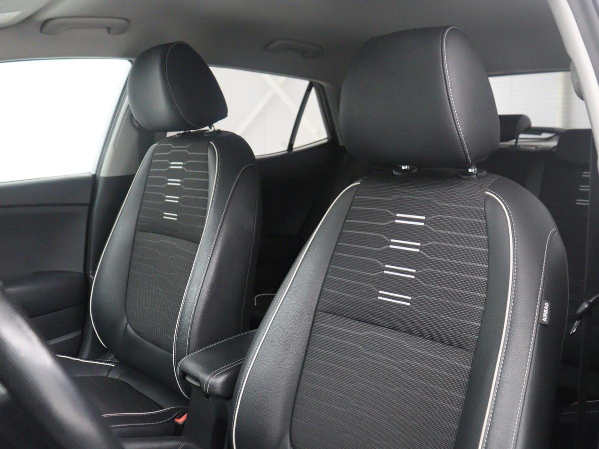 Kia Stonic Kia Stonic 1.0 T-GDi MHEV GT-Line | Half leder | Cruise control | Lane assist |  Stuur/stoel verwarming | Carplay | Climate control | 17″ velgen