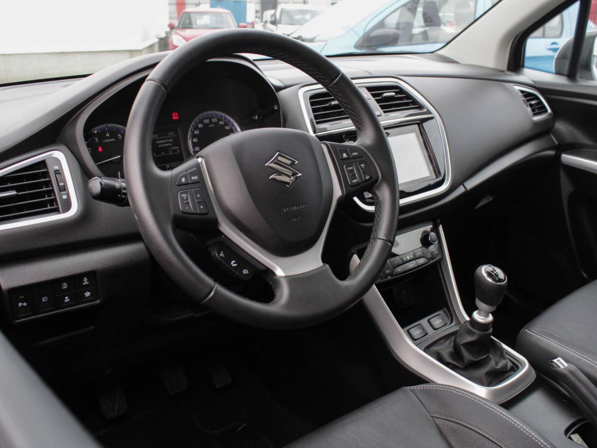 Suzuki S-Cross Suzuki S-Cross 1.4 Boosterjet Style Smart Hybrid | Navi | Leder | Panodak | Adap. Cruise