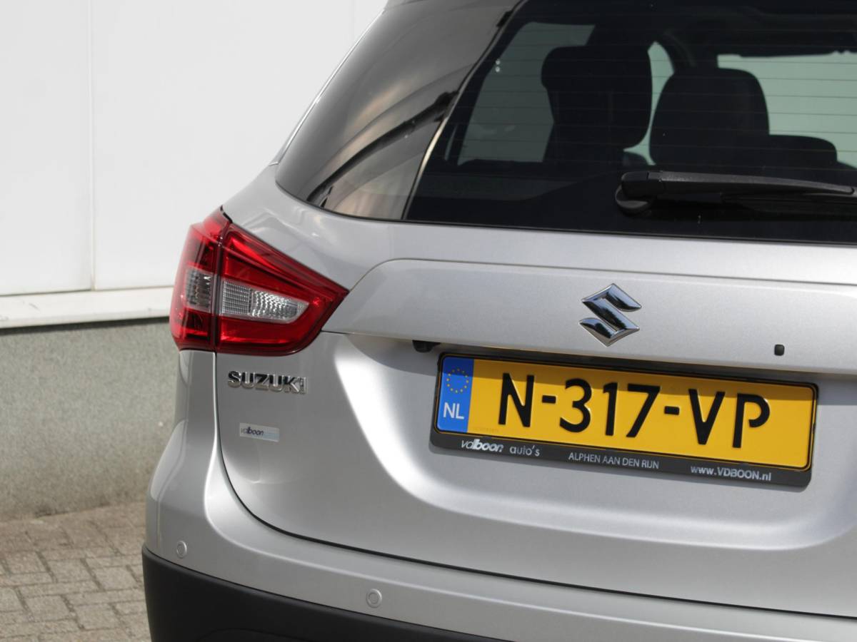Suzuki S-Cross Suzuki S-Cross 1.4 Boosterjet Style Smart Hybrid | Navi | Leder | Panodak | Adap. Cruise