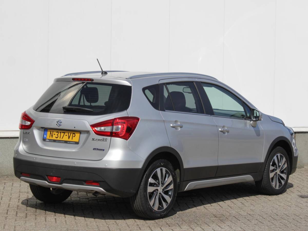 Suzuki S-Cross Suzuki S-Cross 1.4 Boosterjet Style Smart Hybrid | Navi | Leder | Panodak | Adap. Cruise