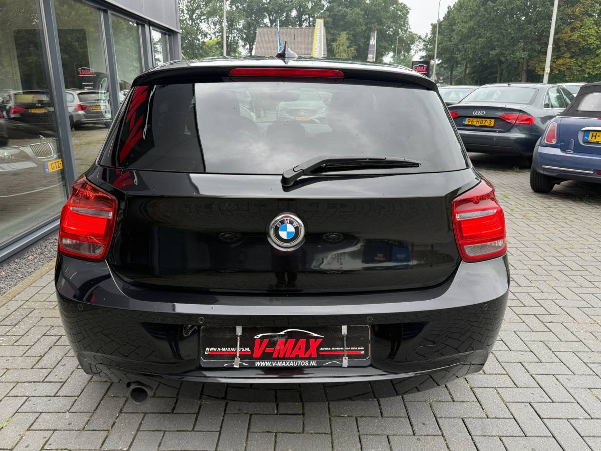 BMW 1 Serie BMW 1-serie 116i Executive Edit. Leder Xenon Pdc Stoelverw Cruise